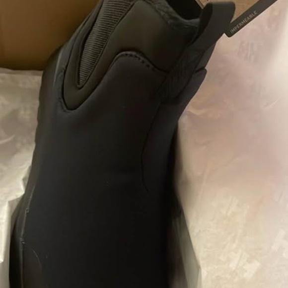 BRAND NEW women hh HH helly hansen lynn waterproof boots size US 8 & US 9 - Picture 6 of 7